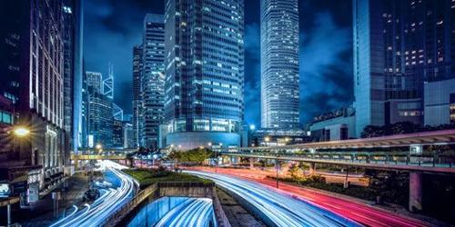 city traffic lights at night